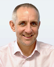 Simon Wade