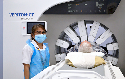 Gamma Camera with patient